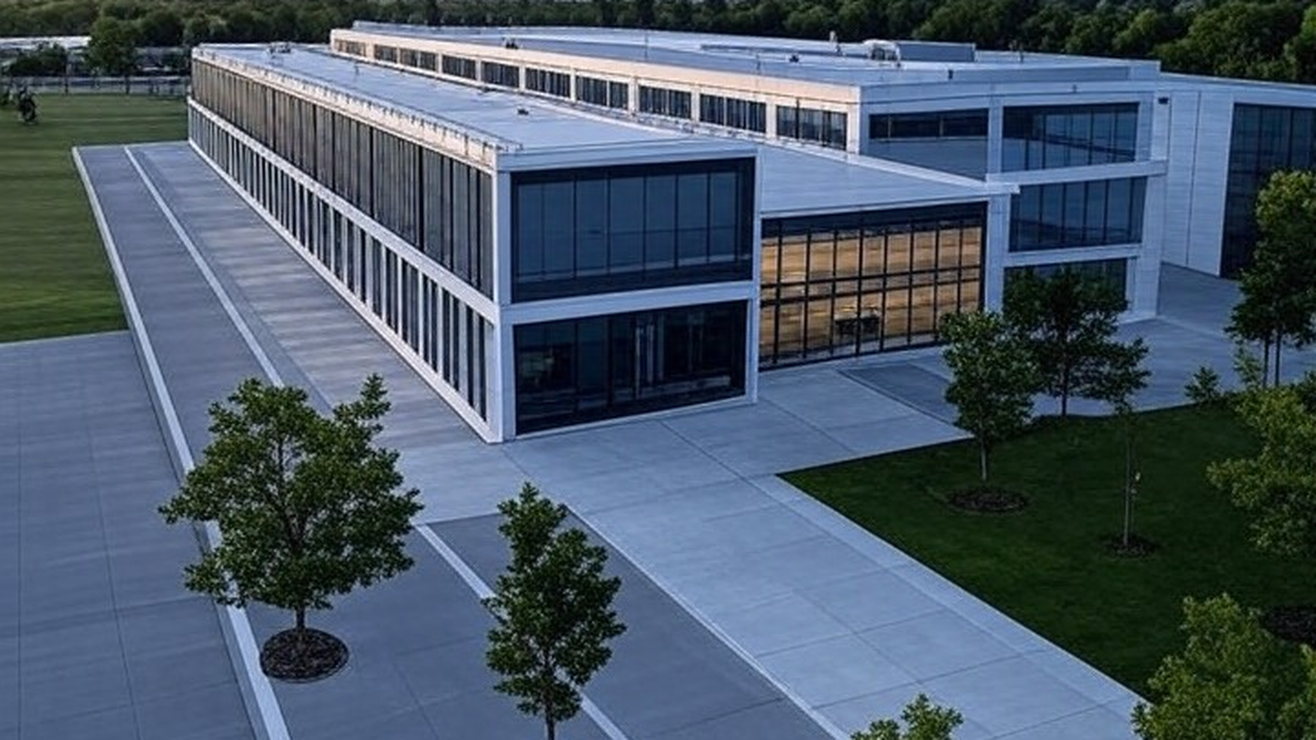 Pausing new Birmingham, Alabama data centers helps plan smarter AI growth