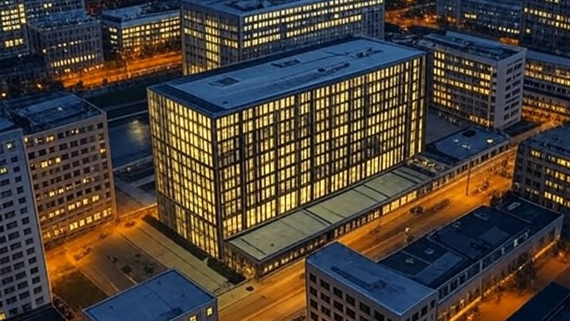 Indianapolis weighs stricter data center rules to protect neighborhoods, water supplies